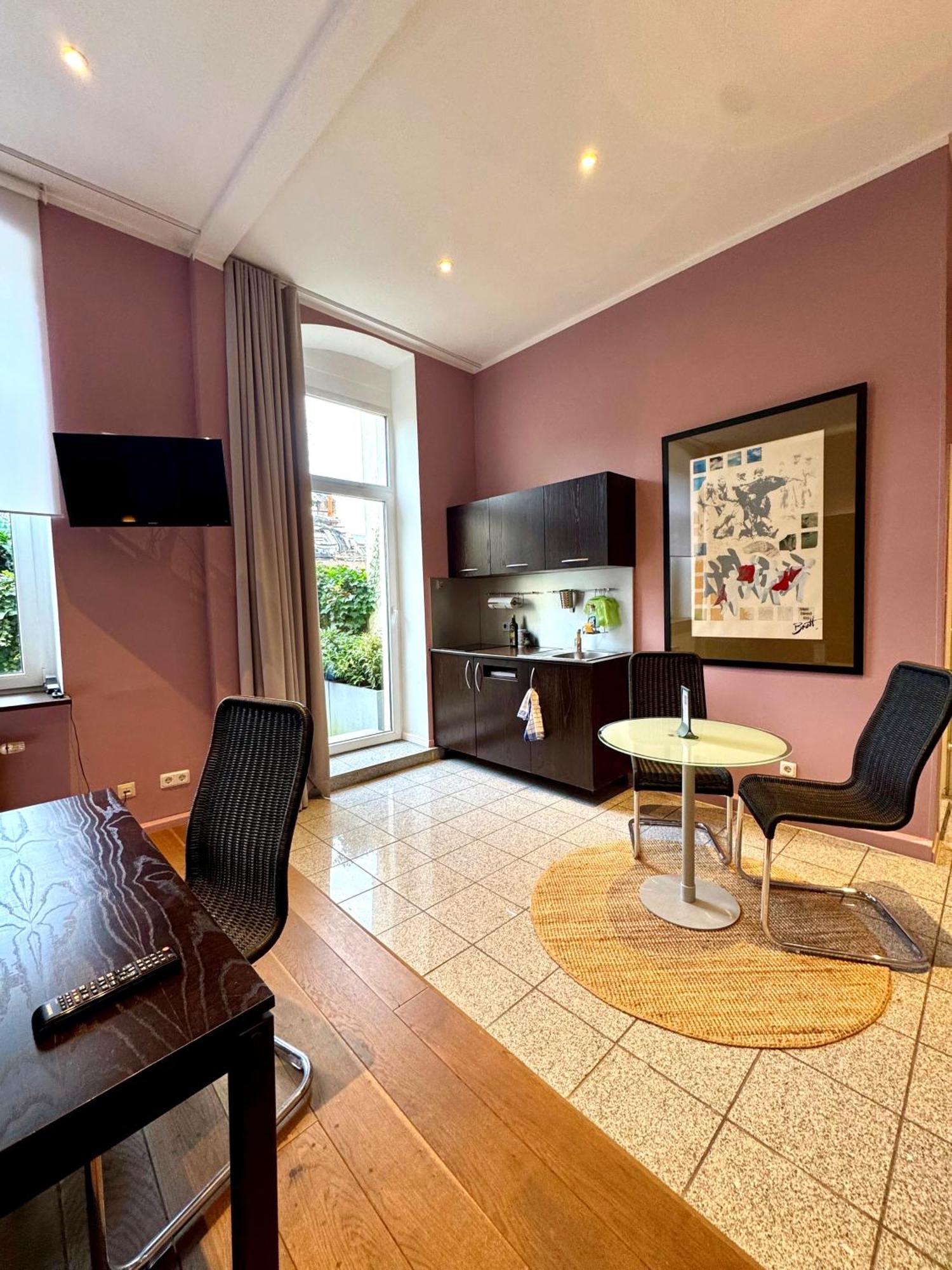 The New Yorker Hotel Koeln-Messe 외부 사진