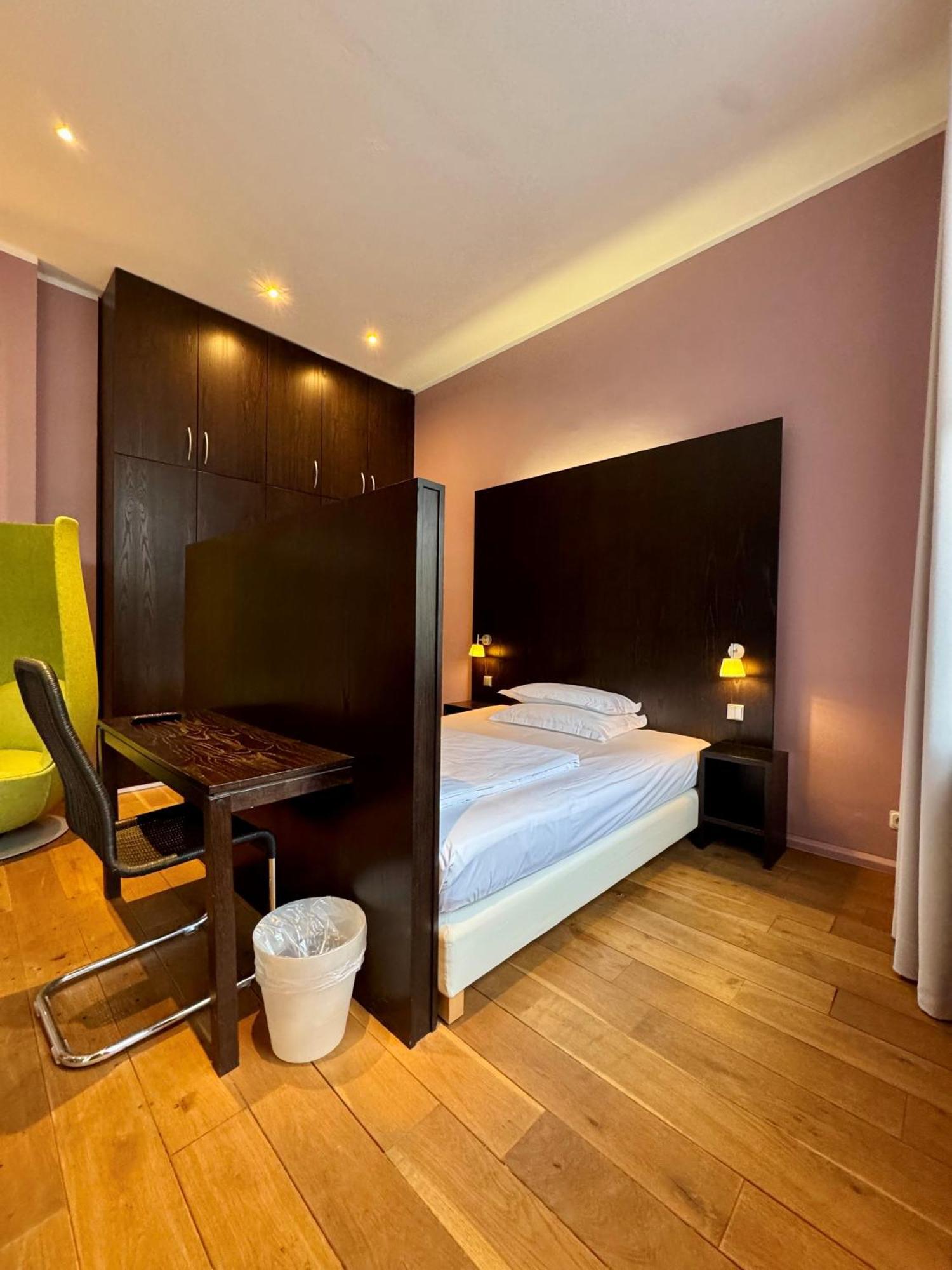 The New Yorker Hotel Koeln-Messe 외부 사진